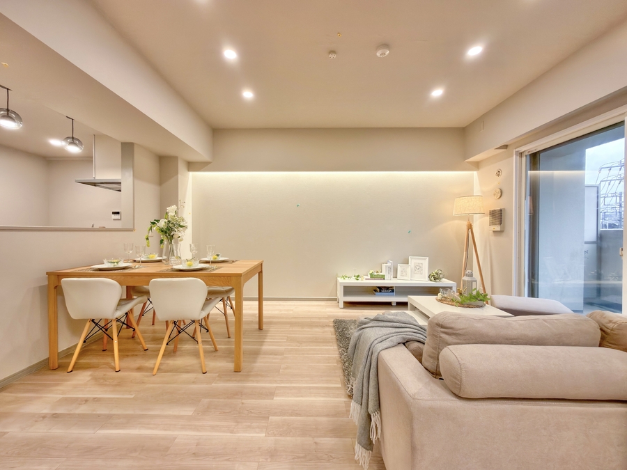 新規リノベーション工事完成。ハーバーレジデンス3階3,498万円（税込）。仲介手数料0円。