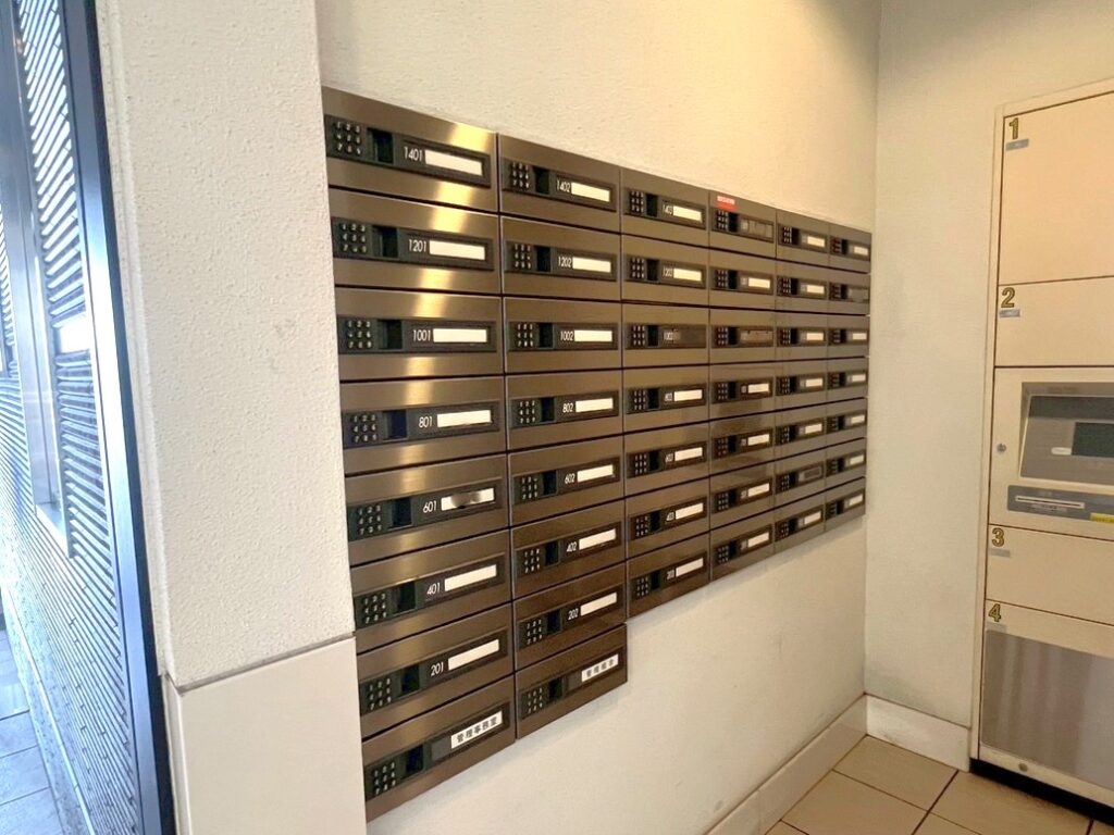 新規リフォーム工事完成。レクセルシティ千葉13階3,780万円。仲介手数料0円。