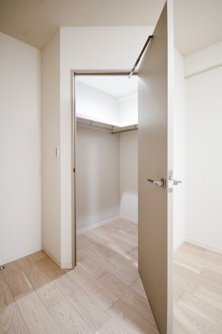 [仲介手数料0円]新規リノベーション工事完成済｜ザ・レジデンス稲毛台ミッドコートイースト2階4,490万円（税込）