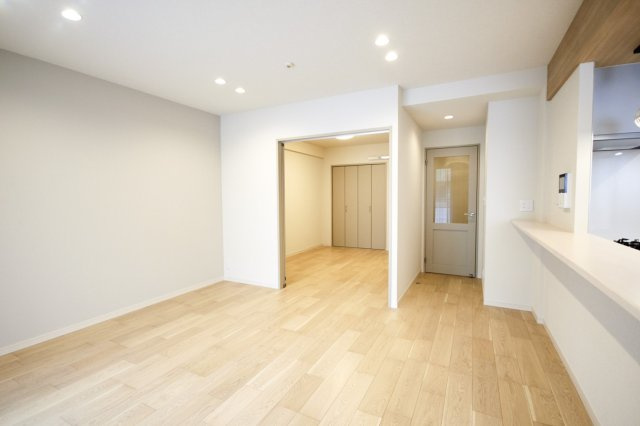 [仲介手数料0円]新規リノベーション工事完成済｜ザ・レジデンス稲毛台ミッドコートイースト2階4,490万円（税込）