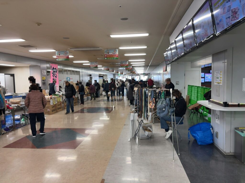 ボートレースチケットショップ市原・サテライト市原あおぞらマルシェ(朝市)