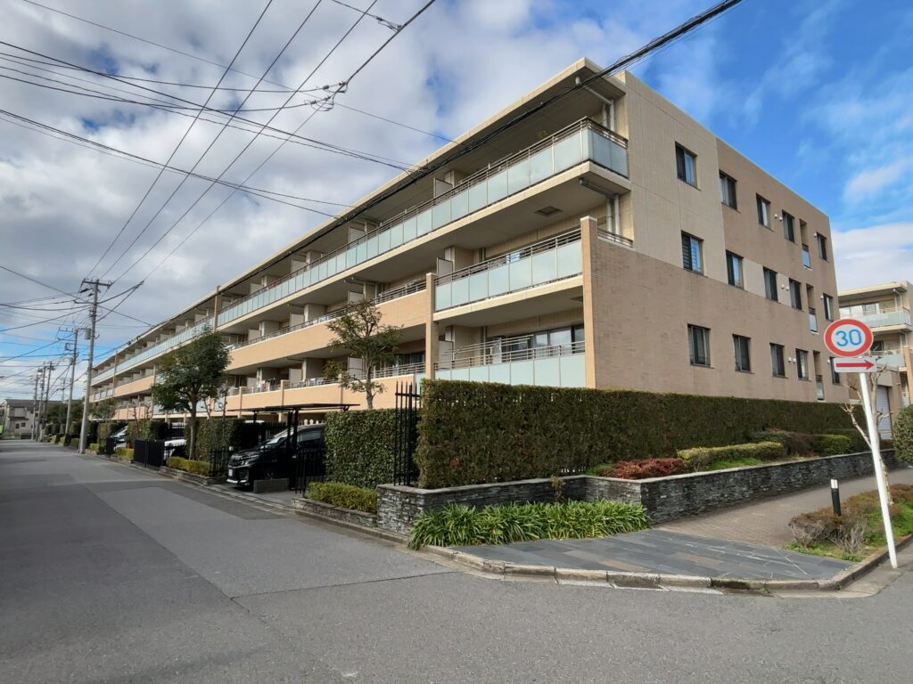 【仲介手数料0円】新規リノベーション工事完成済｜ザ・レジデンス稲毛台ミッドコートイースト2階｜4,490万円（税込）
ザ・レジデンス稲毛台ミッドコートイースト2階　