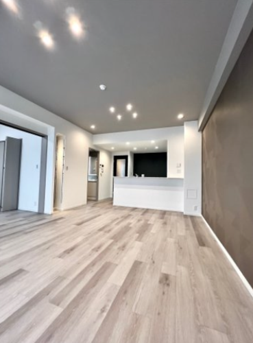 [仲介手数料0円]新規内装リノベーション工事完成済｜アクアウイング353ベイコート棟8階4,280万円（税込）