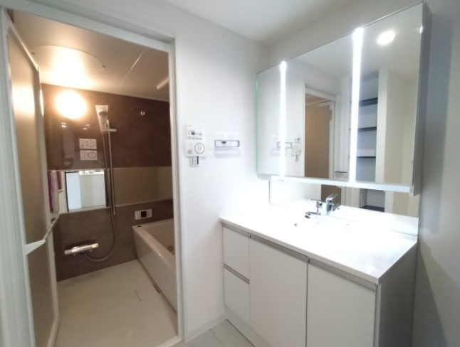 [仲介手数料0円]新規リフォーム工事完成済｜シーブレス7階4,599万円（税込）