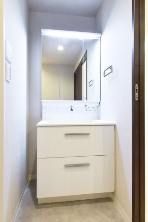 【仲介手数料0円】新規リフォーム物件｜ライオンズマンション初台9階｜6,790万円（税込）