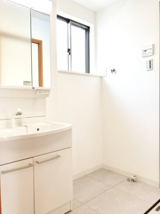 【仲介手数料0円】千葉市稲毛区宮野木町リフォーム戸建｜1,899万円