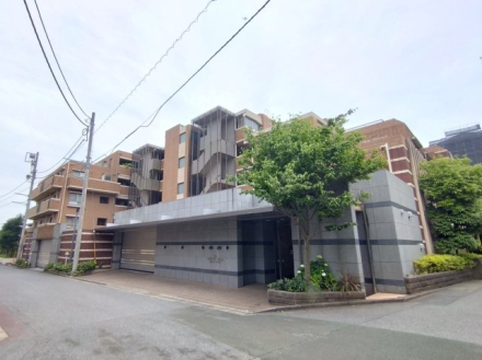 【仲介手数料0円】The NOBUTO HILLS FOREST COURT3階｜4,899万円
新規リフォーム物件・専有面積82.60㎡