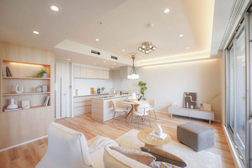 【仲介手数料0円】エアレジデンス新浦安17階(TOWER EAST)|12,498万円