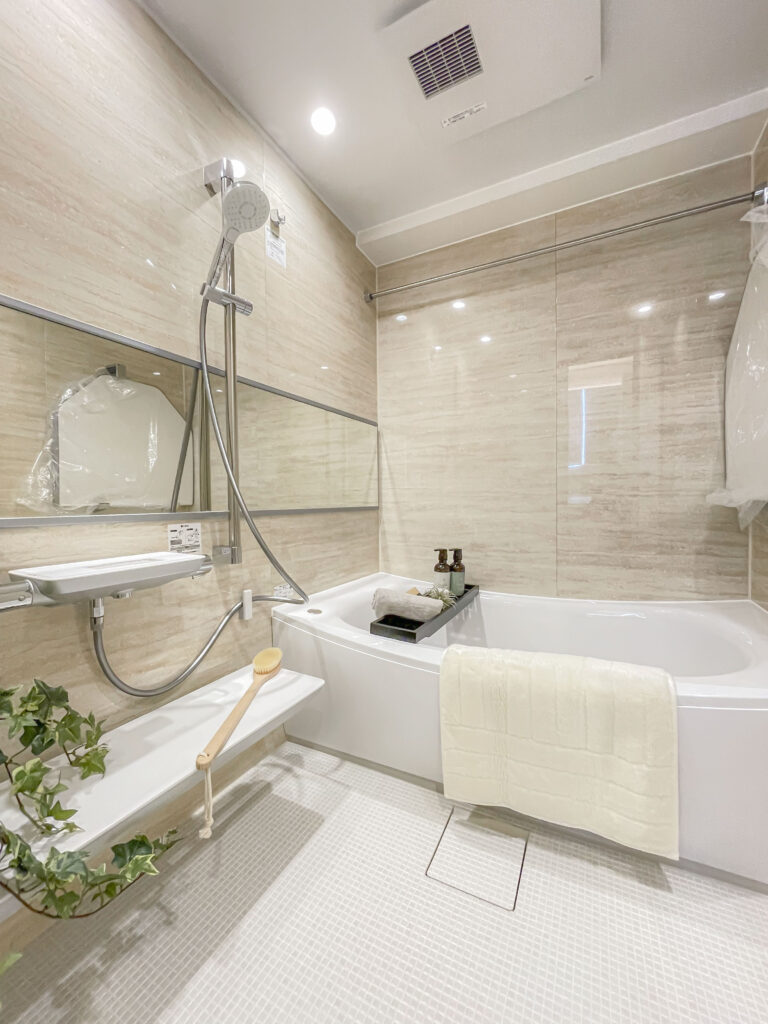 【仲介手数料0円】エアレジデンス新浦安17階(TOWER EAST)|12,498万円