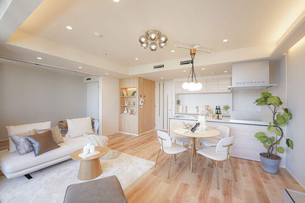 【仲介手数料0円】エアレジデンス新浦安17階(TOWER EAST)|12,498万円