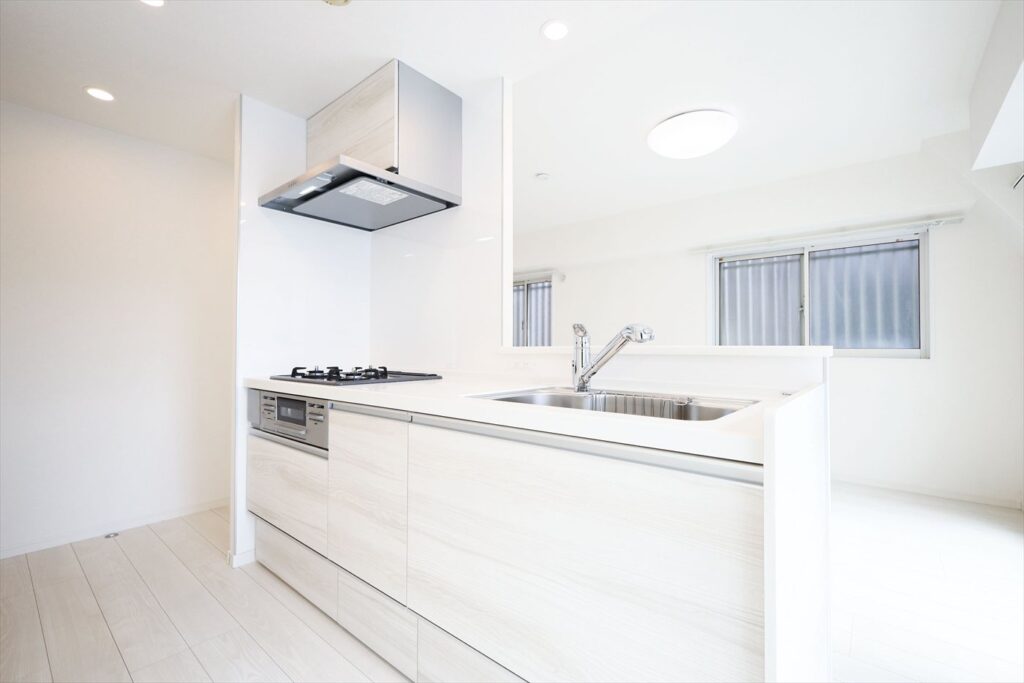 【仲介手数料0円】ライオンズマンション新富町7階｜6,990万円