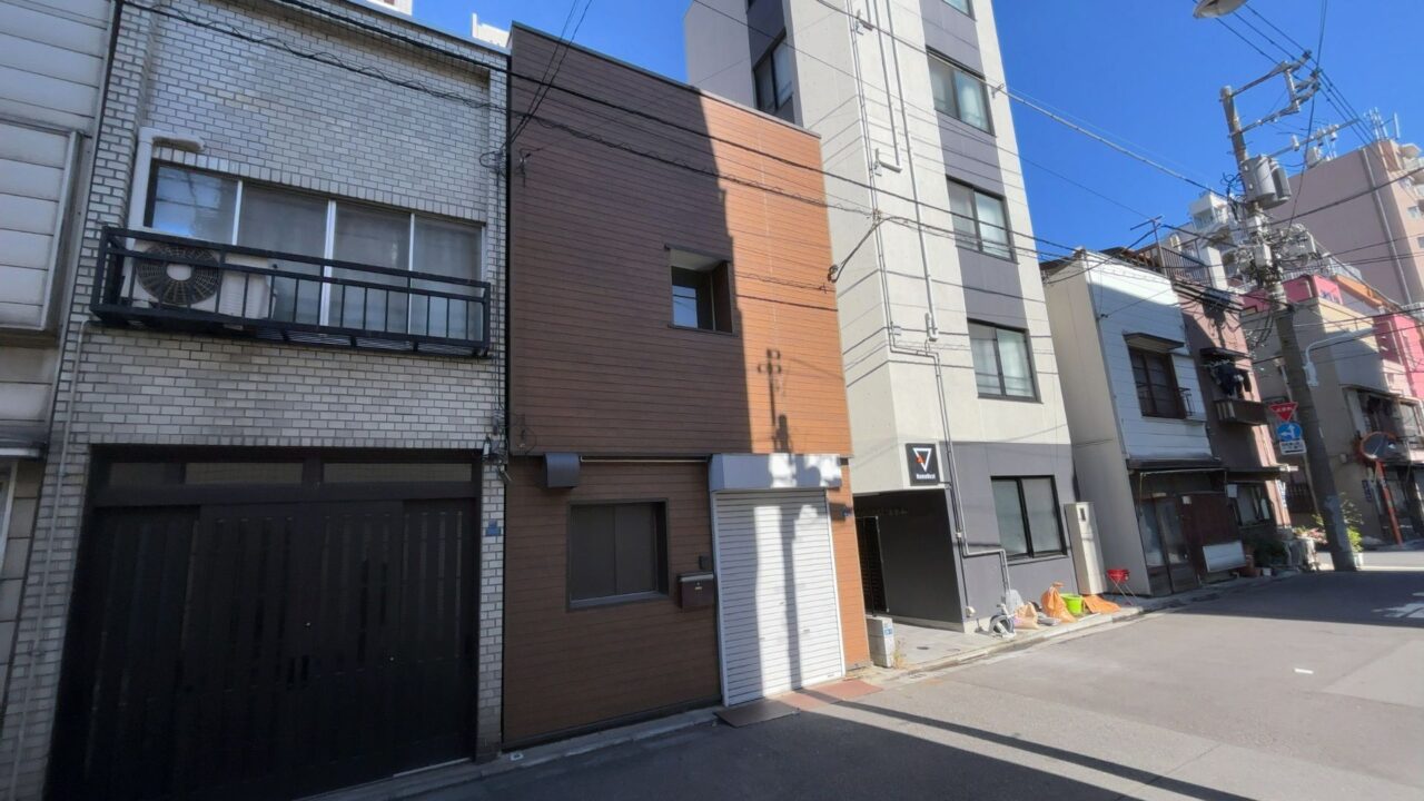 [仲介手数料0円]台東区鳥越1丁目売地（古家付）｜4,980万円