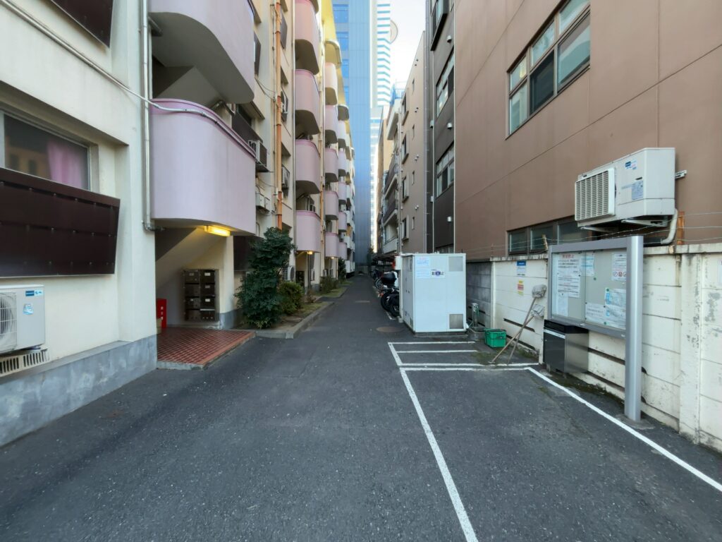 【リノベーションマンション】新宿ローヤルコーポ2階｜2,080万円