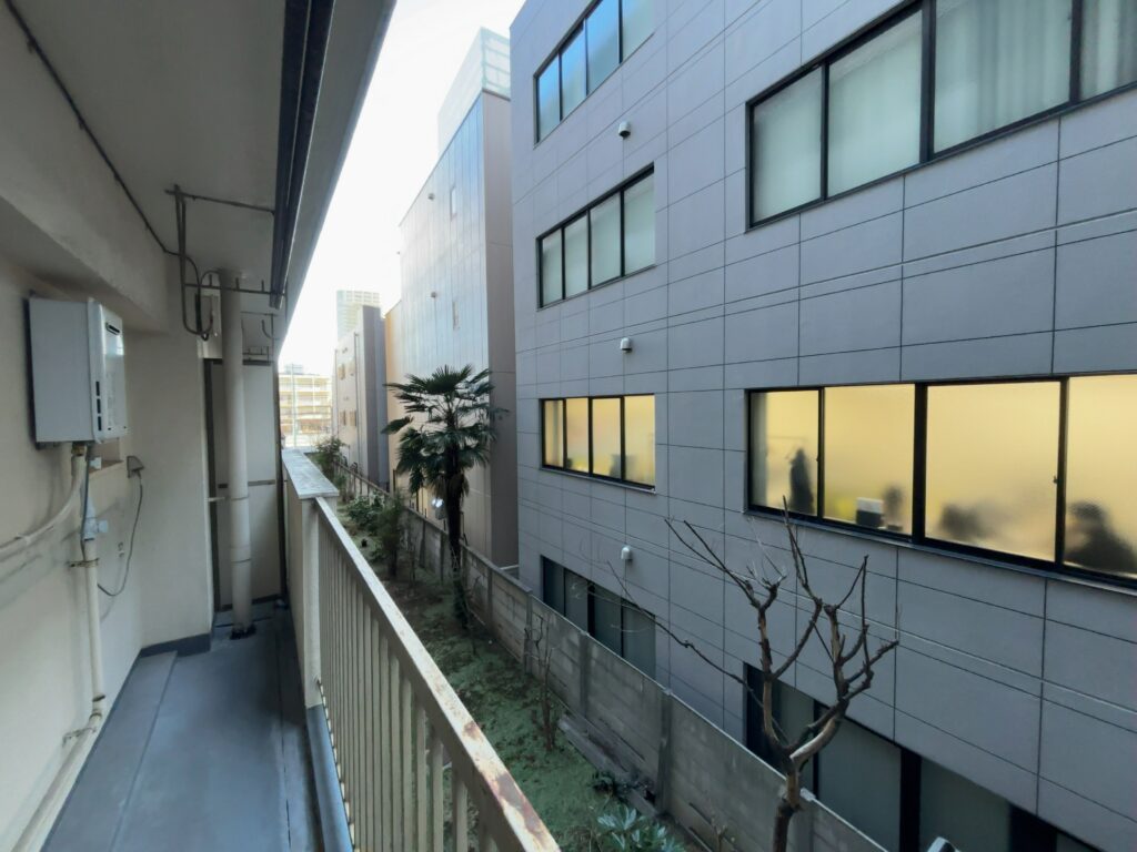 【リノベーションマンション】新宿ローヤルコーポ2階｜2,080万円