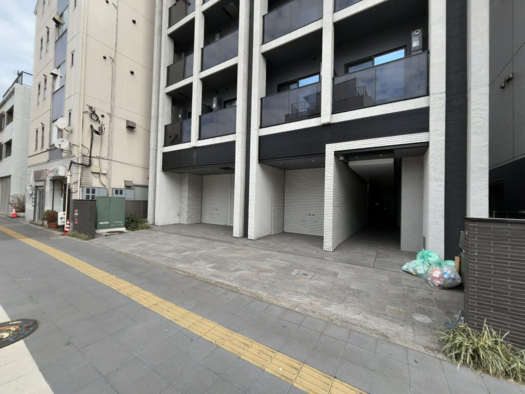 【フリーレント2ヶ月の貸店舗】コモド千葉栄町101号室|家賃326,700円