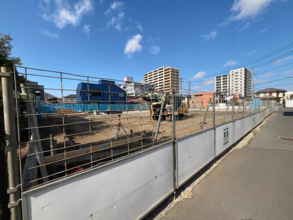薬湯市原店の近くに賃貸アパート建設中