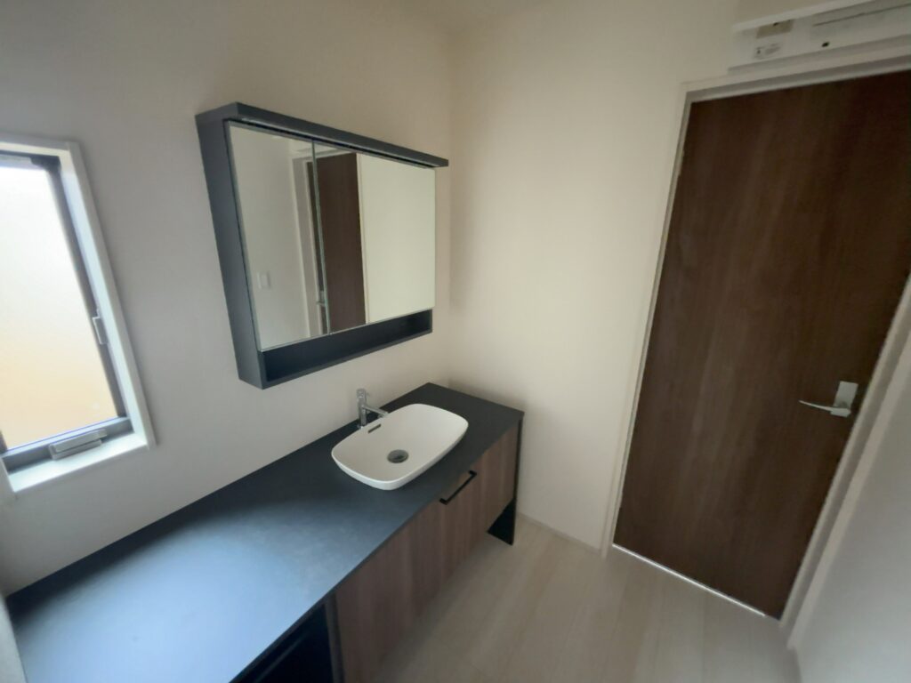 【若宮小学校徒歩1分】市原市若宮3丁目新築戸建1号棟|2,990万円