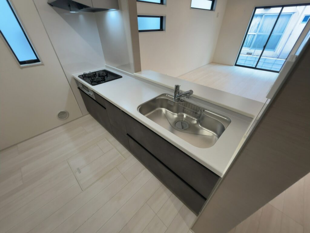 【若宮小学校徒歩1分】市原市若宮3丁目新築戸建1号棟|2,990万円