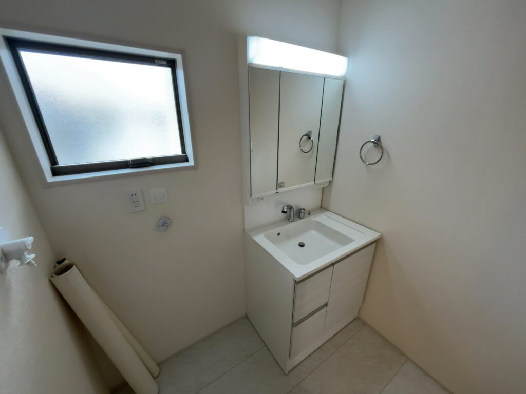 【若宮小学校徒歩1分】市原市若宮3丁目新築戸建2号棟|3,190万円