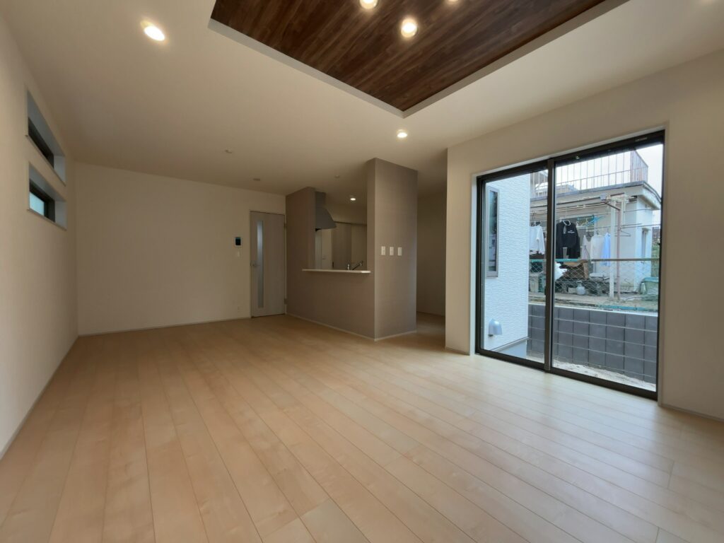 【若宮小学校徒歩1分】市原市若宮3丁目新築戸建2号棟|3,190万円