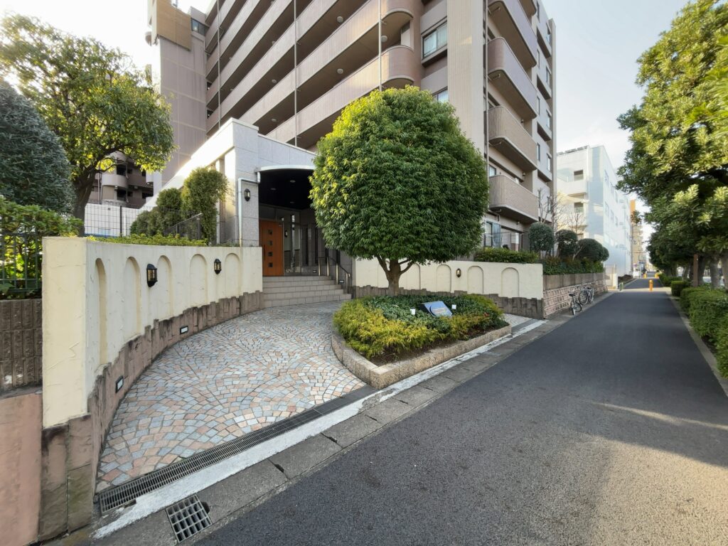 【リノベーションマンション】レクセルガーデン浦安3階｜4,890万円