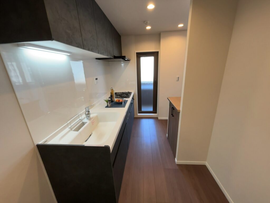 【リノベーションマンション】レクセルガーデン浦安3階｜4,890万円