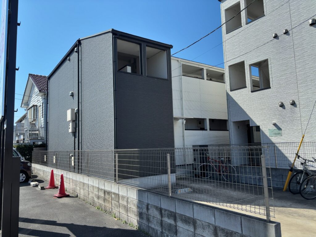 【収益物件】千葉市中央区浜野町一棟アパート|9,800万円