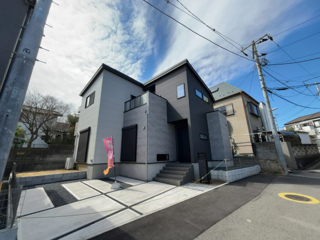 【葛城中学校徒歩1分】千葉市中央区葛城2丁目戸建(築後未入居)全2棟