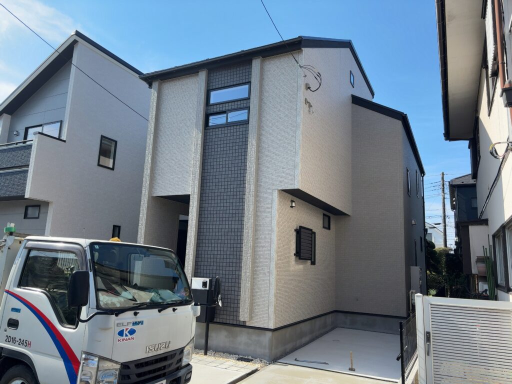 千葉市美浜区磯辺4丁目新築戸建全2棟|5,280万円/5,380万円