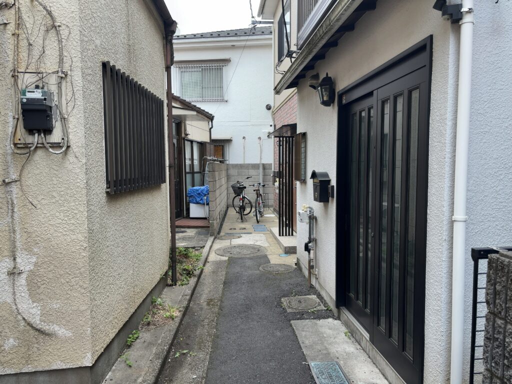 【仲介手数料無料】渋谷区笹塚2丁目中古戸建（再建築不可）｜2,550万円（税込）