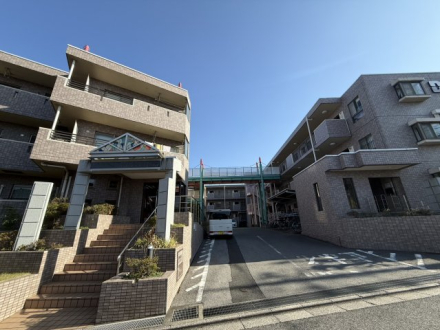 ダイアパレス桜木駅前の外観