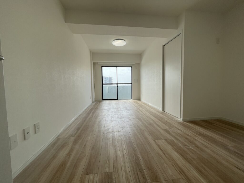 マンションの室内