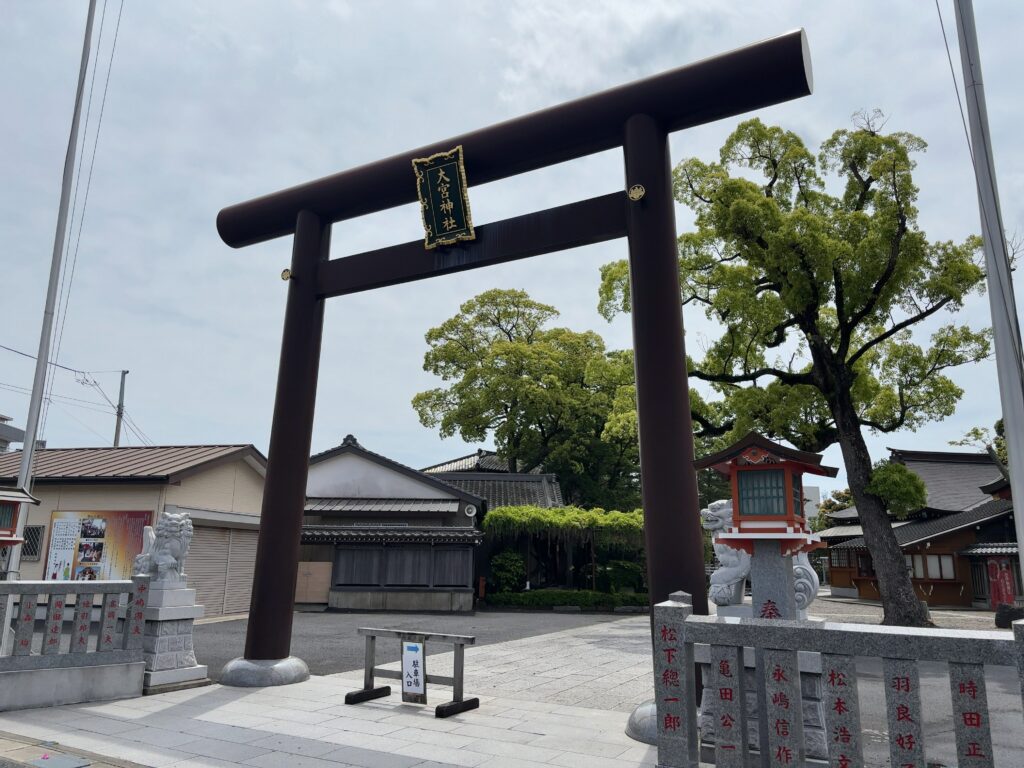 市原市五井｜大宮神社の藤棚