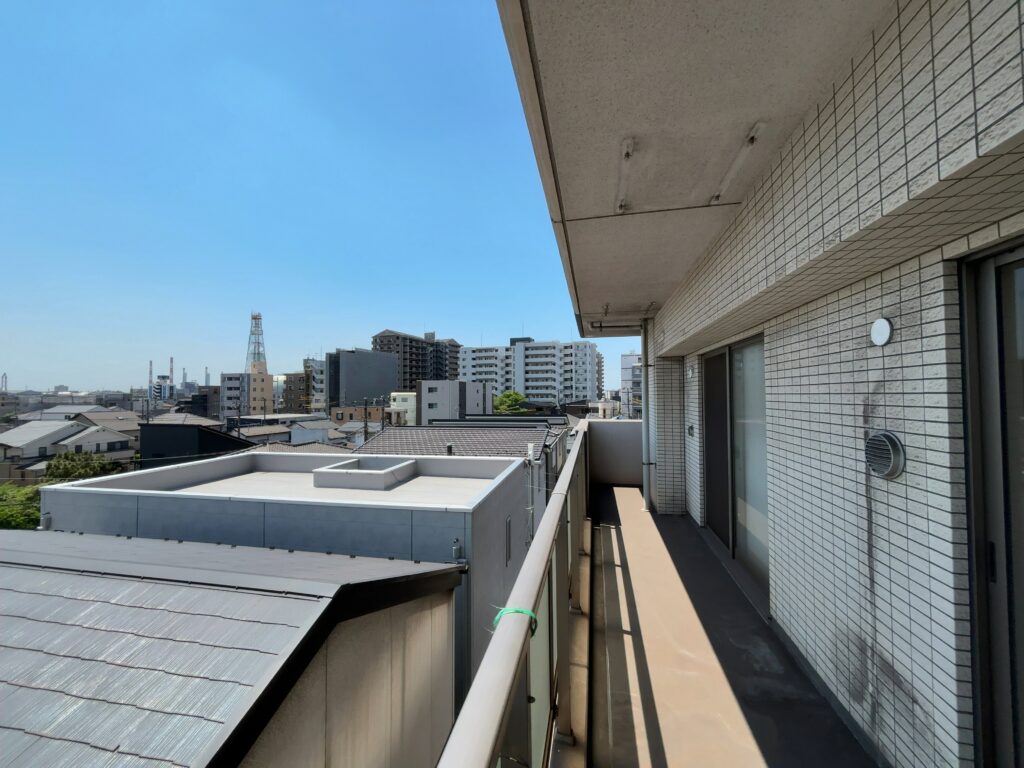 【仲介手数料半額】クイーンズレゾン千葉県庁前4階｜3,598万円（税込）
