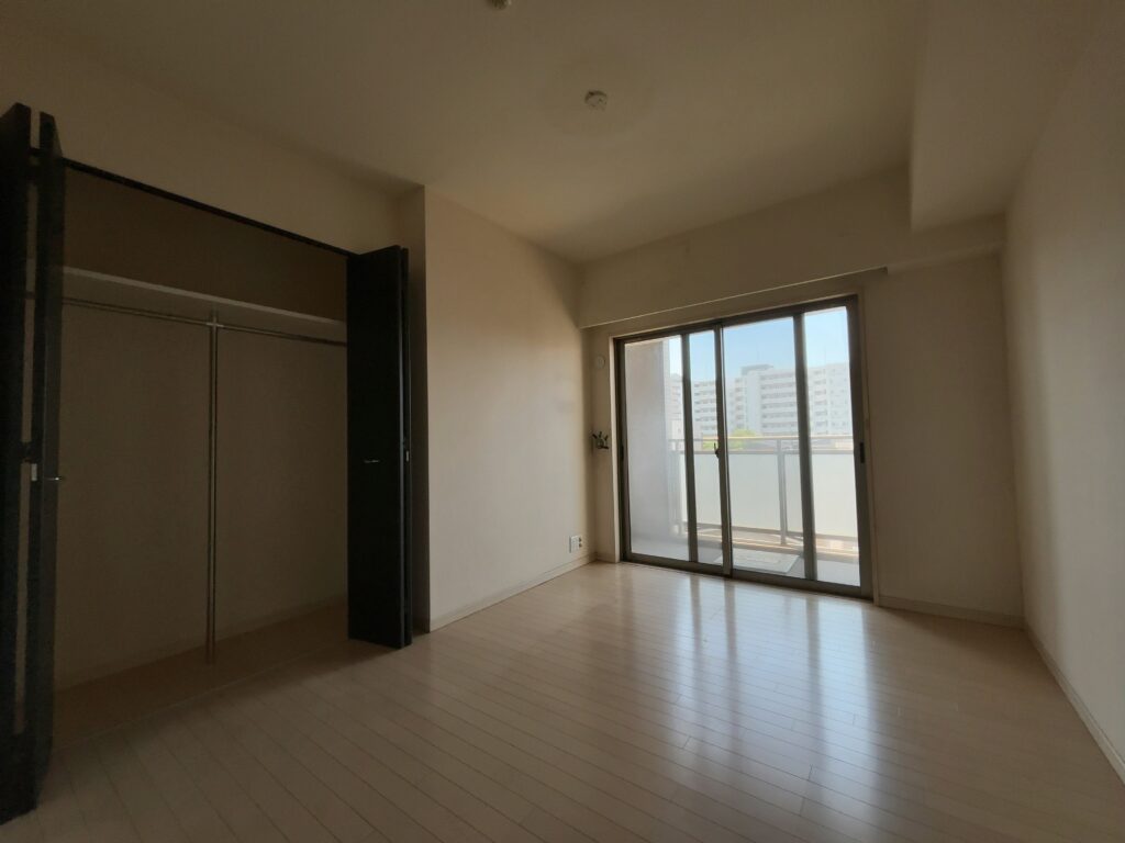 【仲介手数料半額】クイーンズレゾン千葉県庁前4階｜3,598万円（税込）