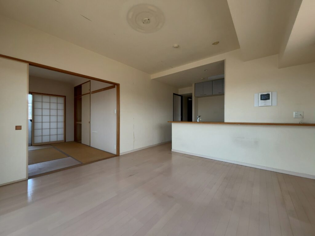 【仲介手数料半額】クイーンズレゾン千葉県庁前4階｜3,598万円（税込）