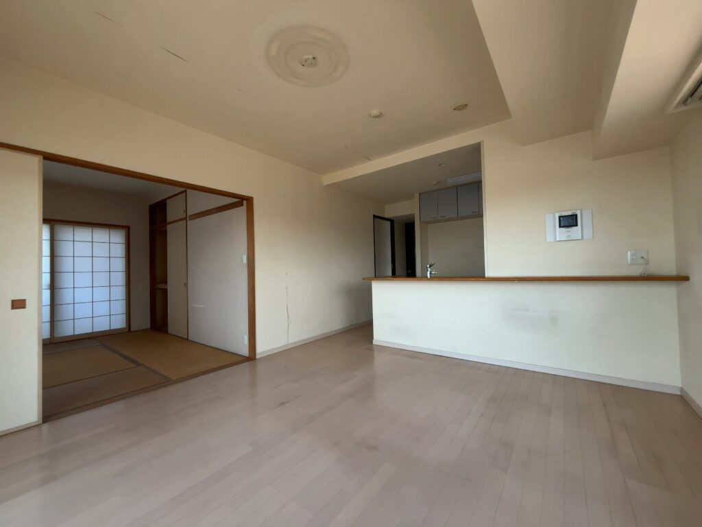 【仲介手数料半額】クイーンズレゾン千葉県庁前4階｜3,598万円（税込）