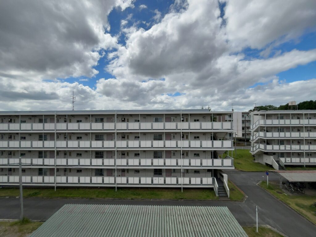 ビレッジハウス市原1号棟4階眺望