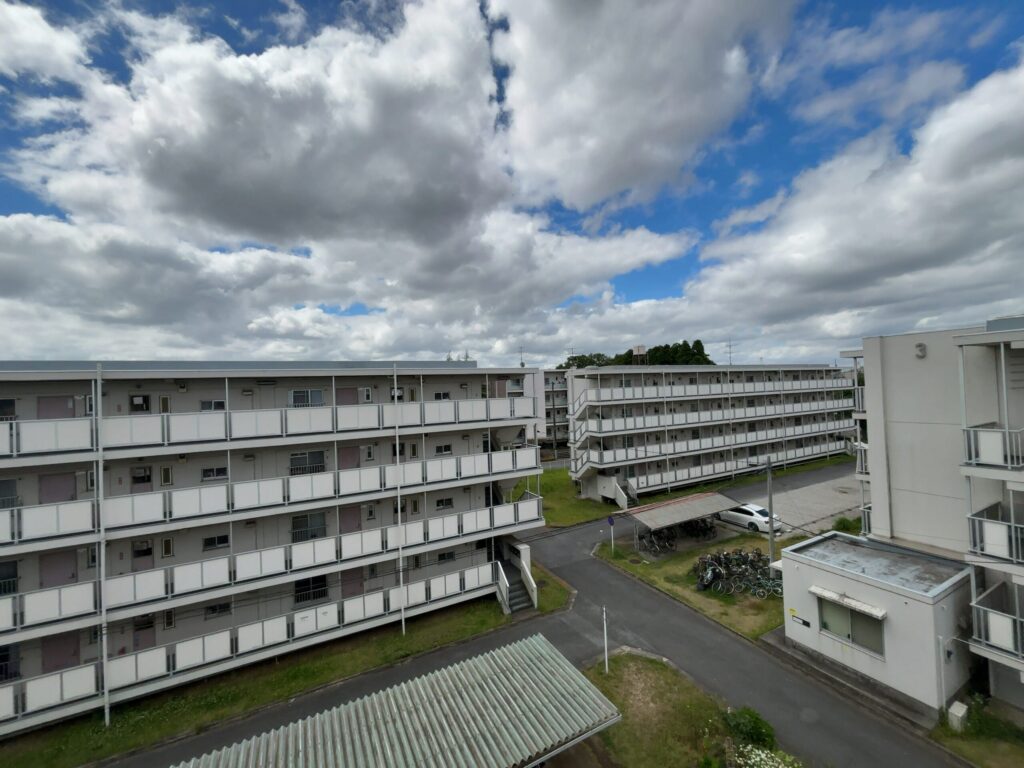 ビレッジハウス市原1号棟4階眺望