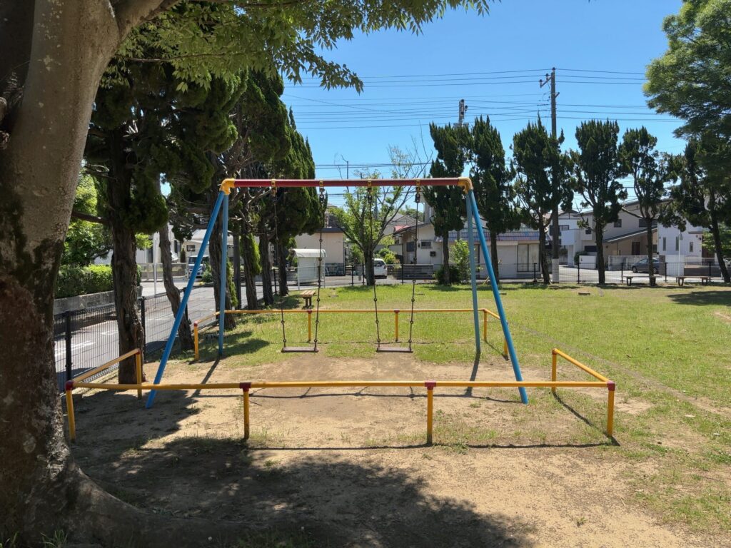 高呂塚公園（市原市若宮）のブランコ