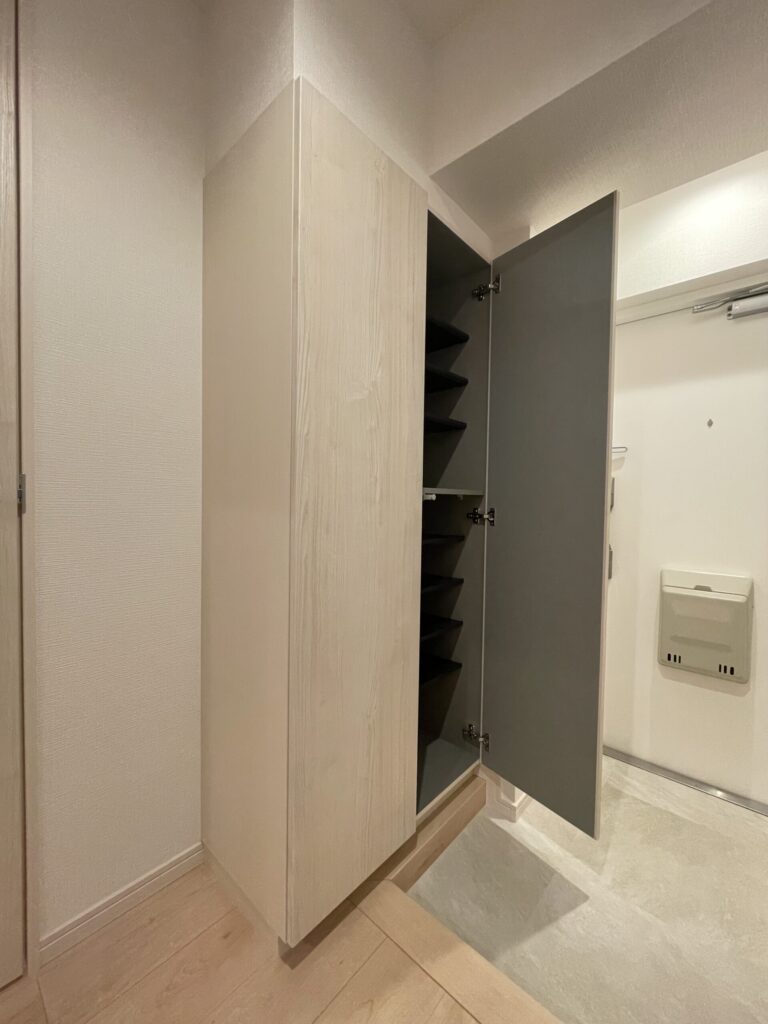 リノベーションしたマンションの玄関