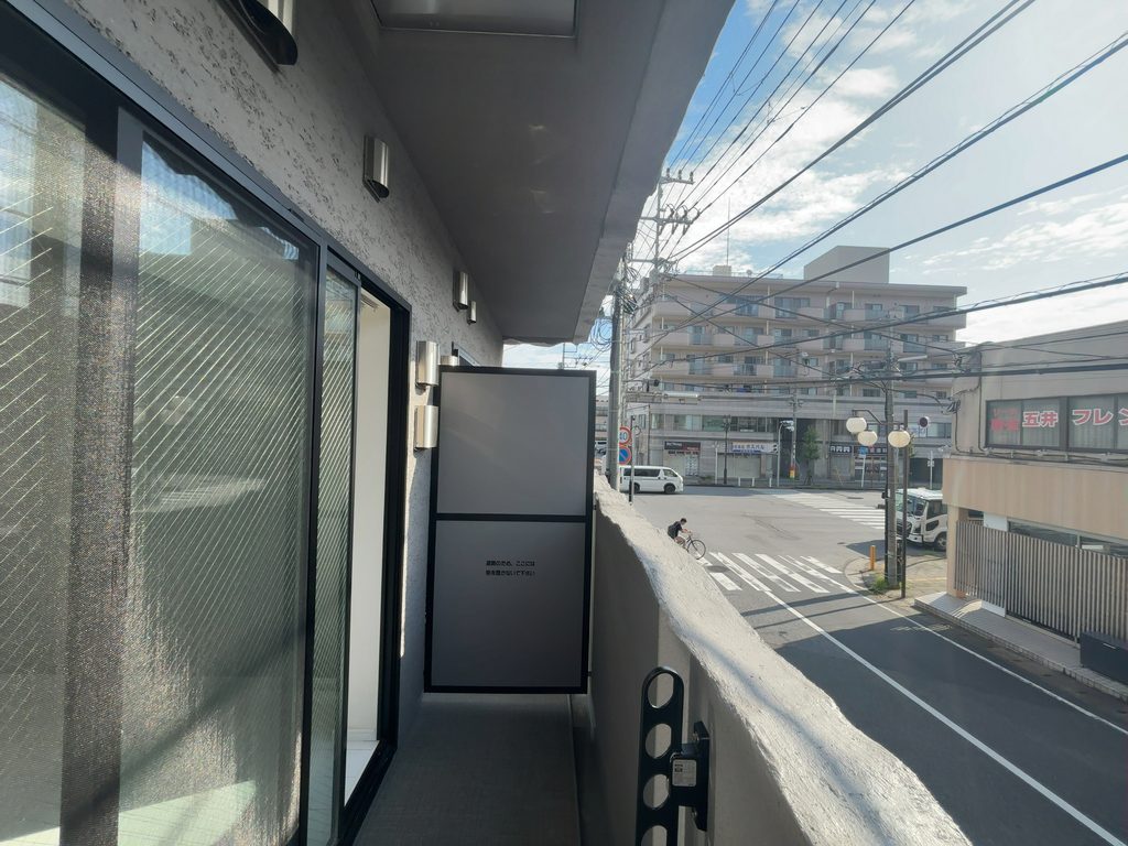 Mader Zero（メイダーゼロ）202号室のバルコニー