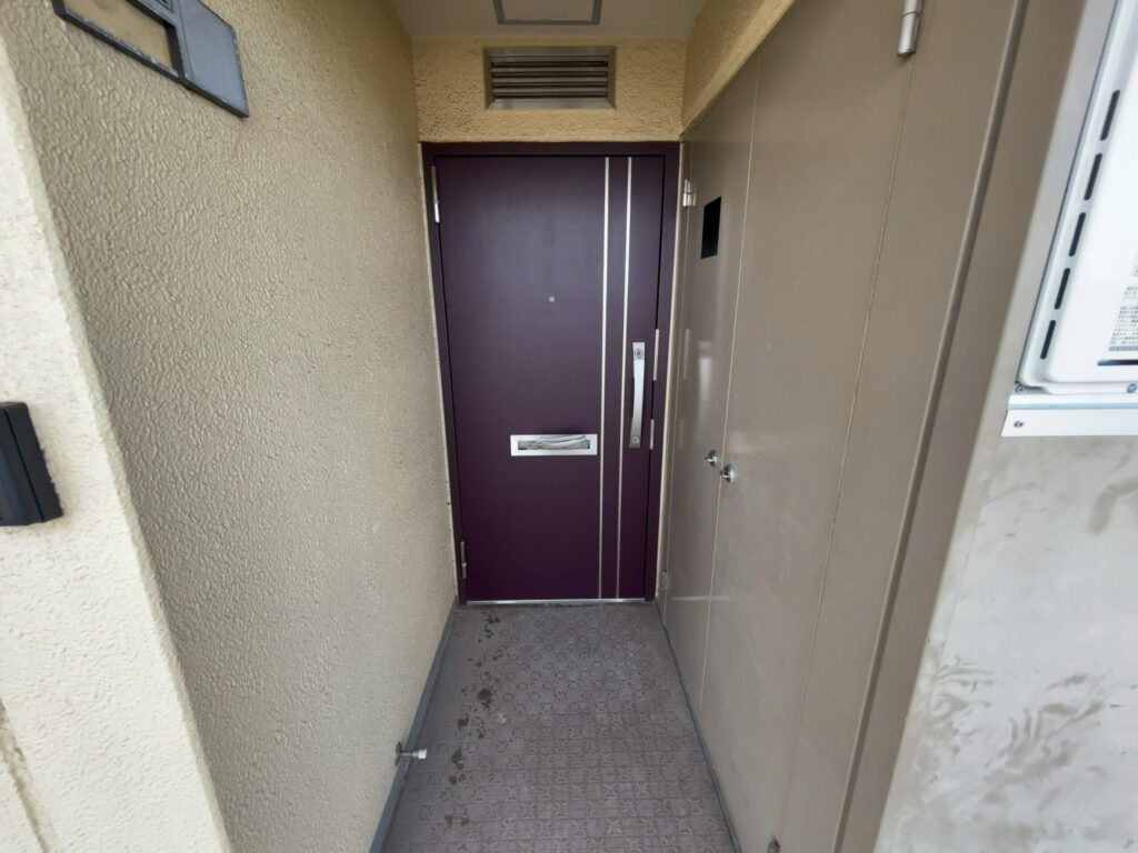ハイラーク千葉10階の玄関