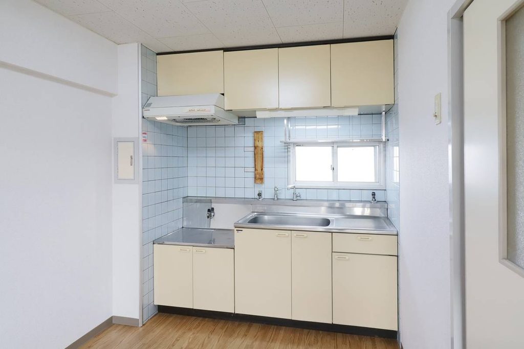 ビレッジハウス市原4号棟のキッチン