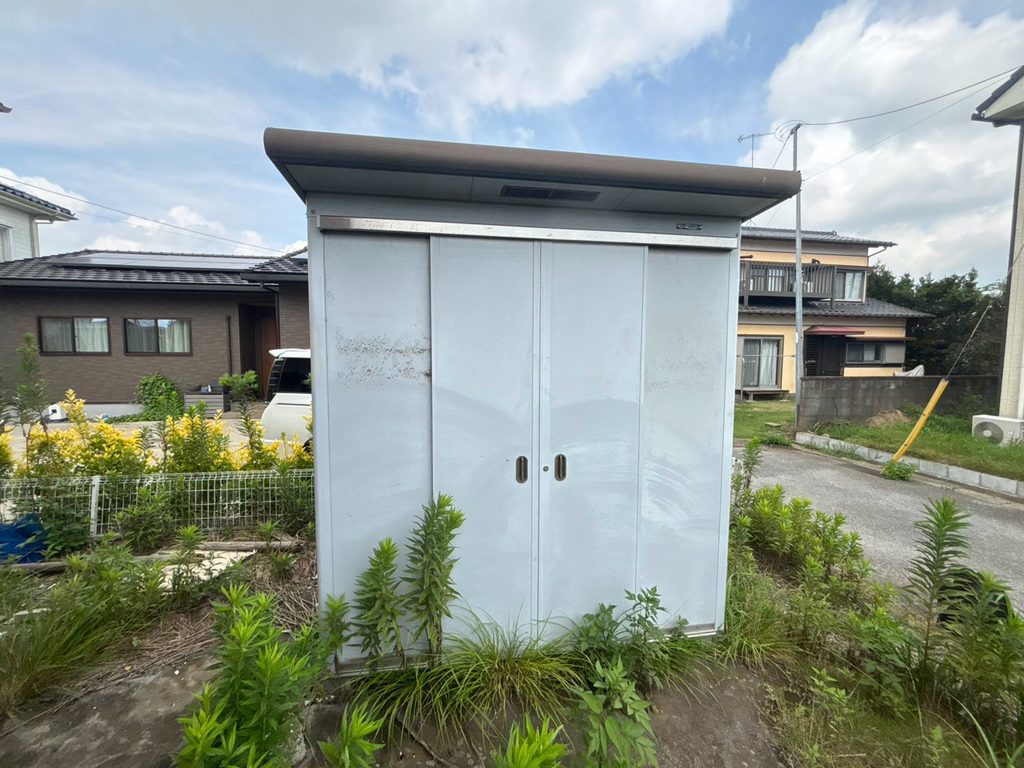 山武郡横芝光町栗山中古戸建の物置