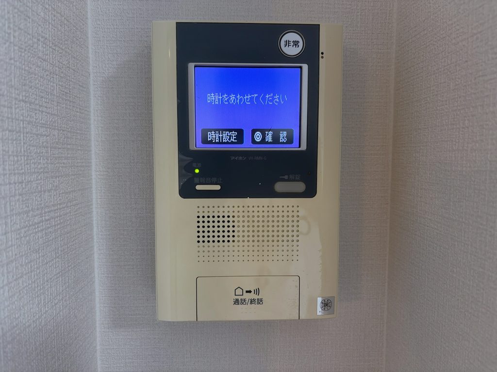 蘇我ロイヤルコンフォート1階のモニターホン