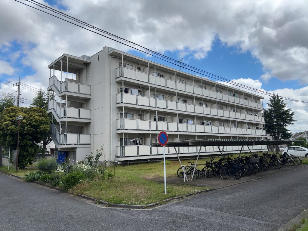 ビレッジハウス市原の外観