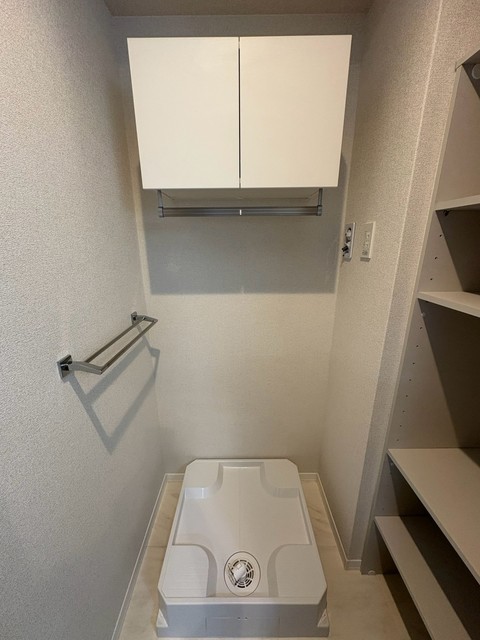 仮称_八幡宿マンション_洗濯パン
