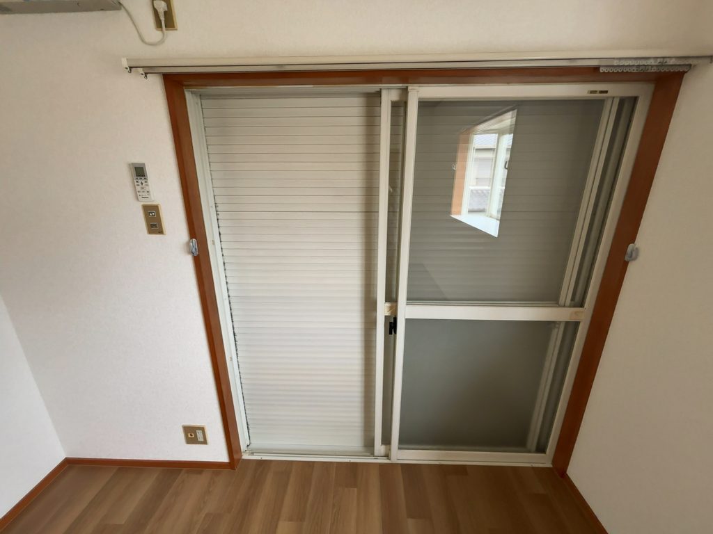 コーポサンライズ205の防犯シャッター