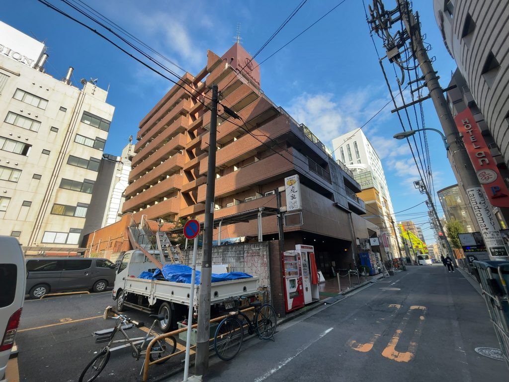 歌舞伎町ダイヤモンドパレスの外観